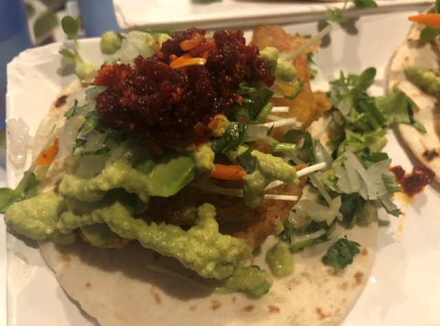 Soft Shell Crab Taco (2 pcs).