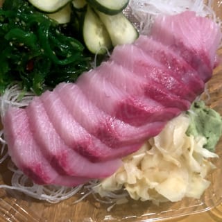 Sashimi | Yellowtail